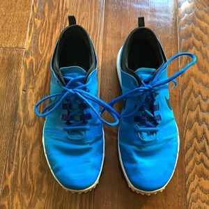 Men’s Nike Spike-less Golf Shoes- size 10 1/2